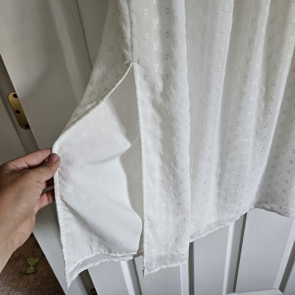 Le Lis White Puff Sleeve Sundress - Picture 6 of 7